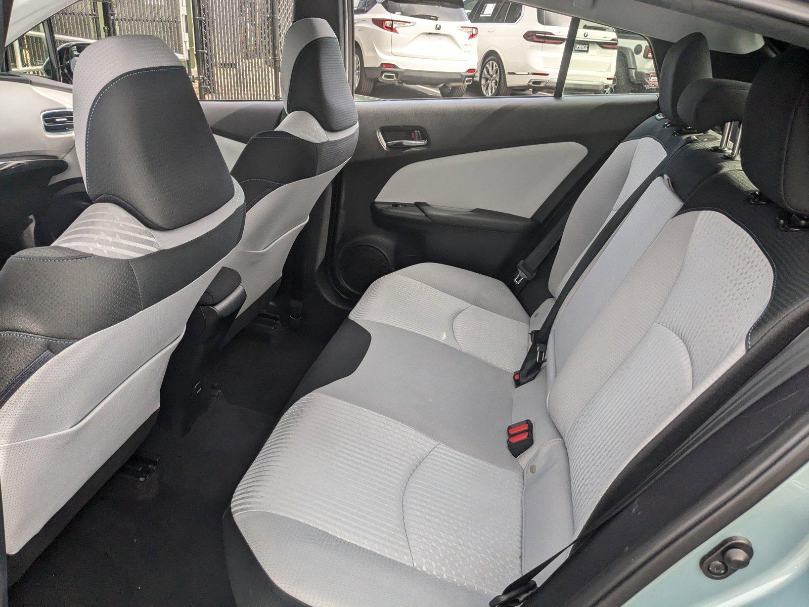 2016 Toyota Prius Vehicle Photo in Cockeysville, MD 21030-2508