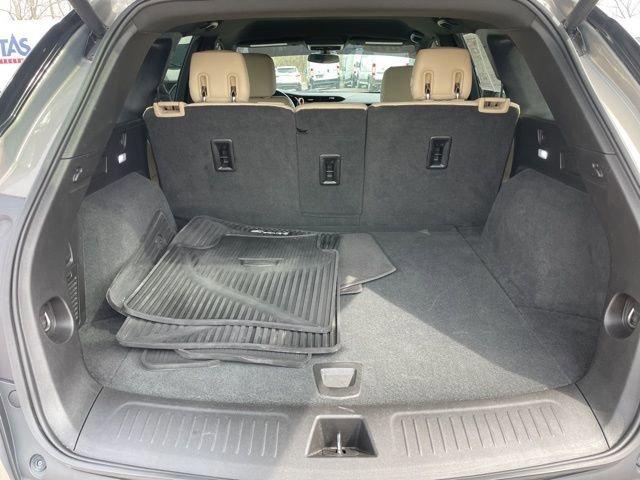 2019 Cadillac XT5 Vehicle Photo in MEDINA, OH 44256-9631