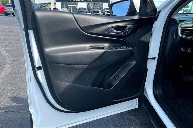 2023 Chevrolet Equinox Vehicle Photo in TOPEKA, KS 66609-0000