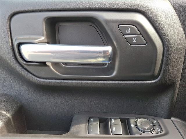 2025 Chevrolet Silverado 1500 Vehicle Photo in SEAFORD, DE 19973-8463