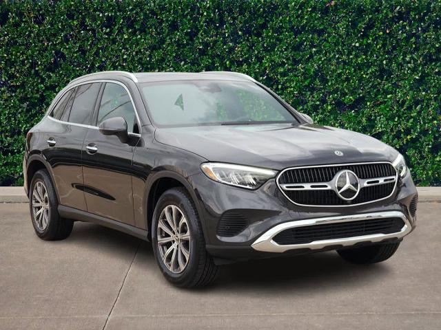 2025 Mercedes-Benz GLC Vehicle Photo in HOUSTON, TX 77079
