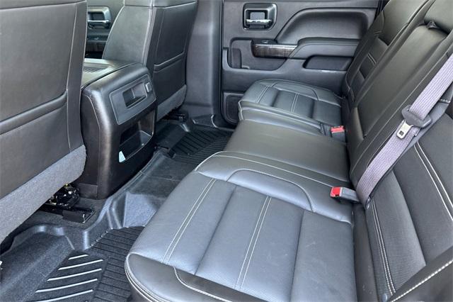 2016 GMC Sierra 2500 HD Vehicle Photo in ELK GROVE, CA 95757-8703