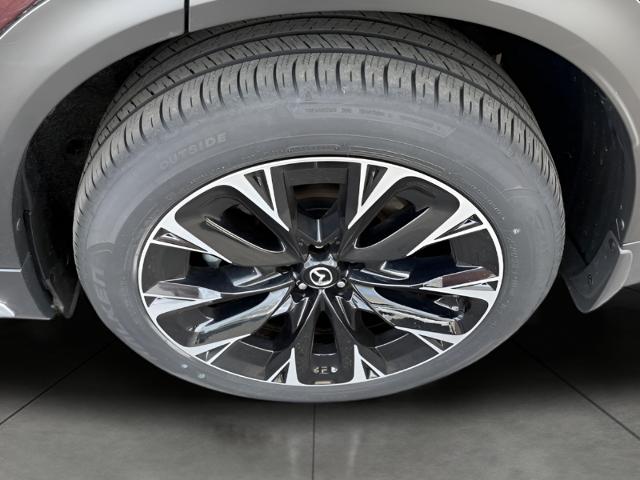 2024 Mazda CX-90 PHEV Vehicle Photo in MADISON, WI 53713-3220