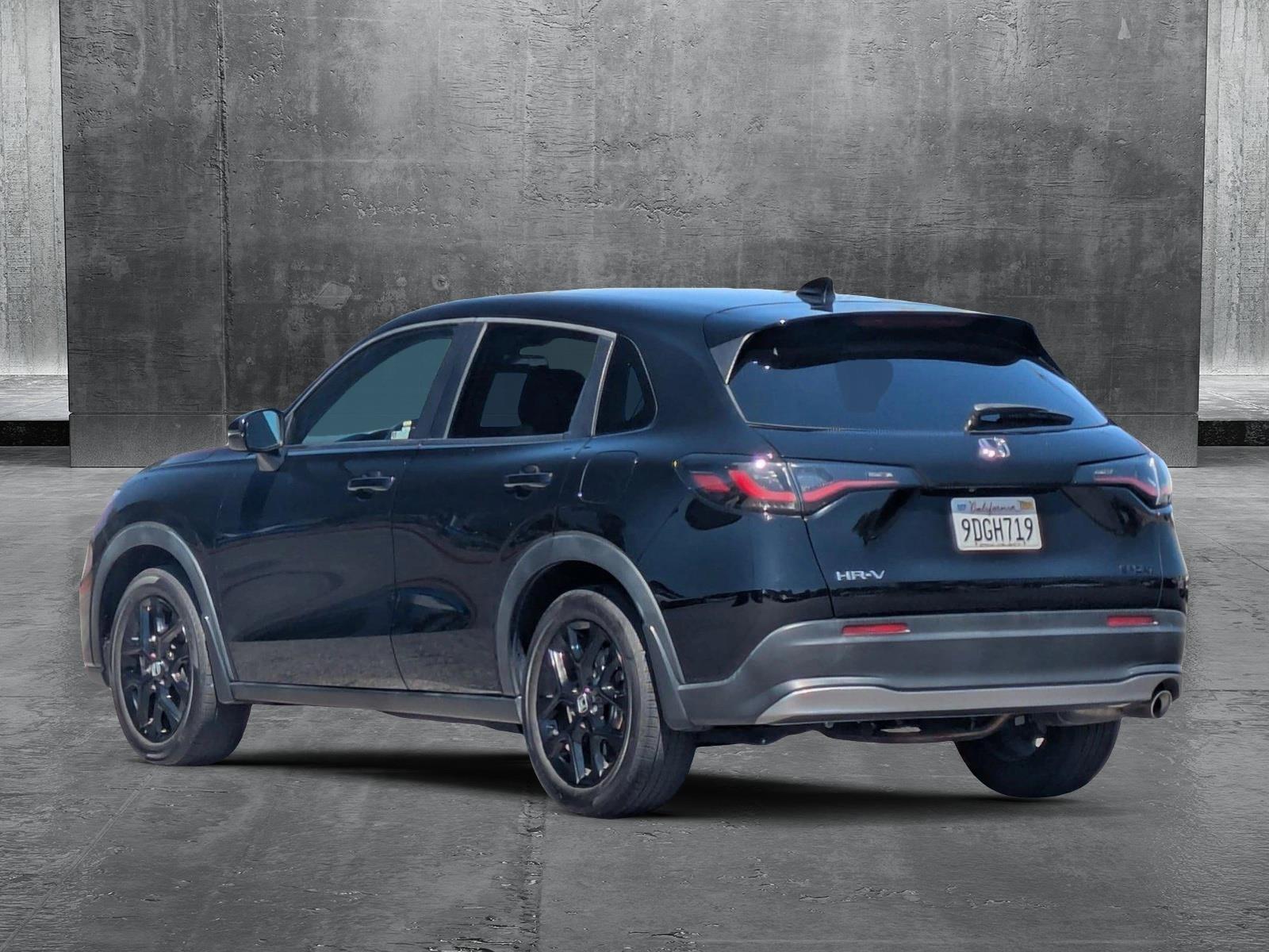 2023 Honda HR-V Vehicle Photo in Valencia, CA 91355-1794