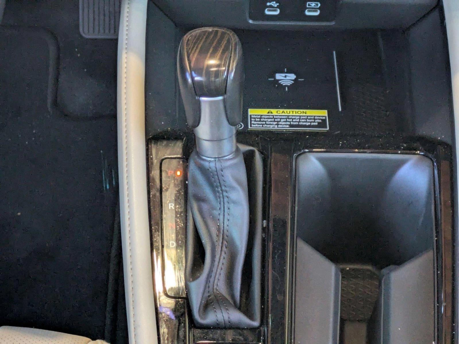 2024 Honda Accord Hybrid Vehicle Photo in Valencia, CA 91355-1794