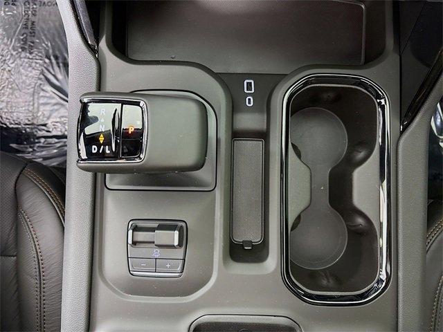 2025 GMC Sierra 1500 Vehicle Photo in PUYALLUP, WA 98371-4149