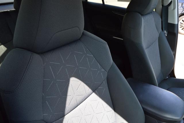 2020 Toyota RAV4 Vehicle Photo in Houston, TX 77090