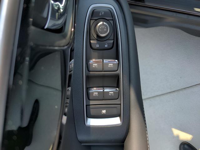 2025 Subaru Outback Vehicle Photo in Green Bay, WI 54304