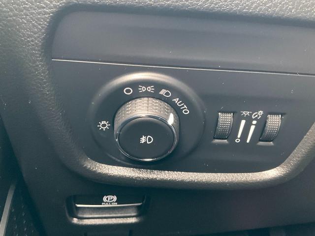 2022 Jeep Grand Cherokee L Vehicle Photo in Kaukauna, WI 54130