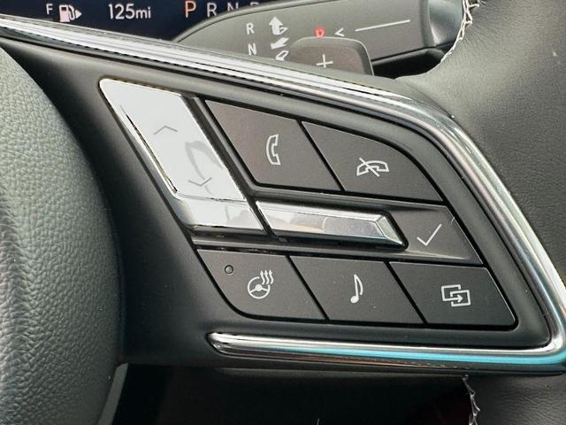 2025 Buick Envision Vehicle Photo in COLUMBIA, MO 65203-3903