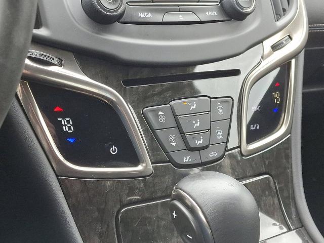 2014 Buick LaCrosse Vehicle Photo in TREVOSE, PA 19053-4984