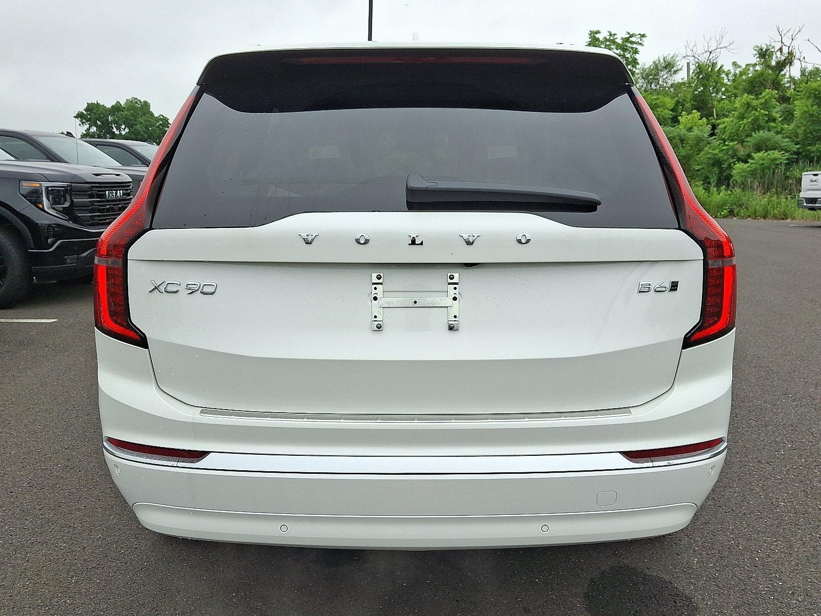 2026 Volvo XC90 Vehicle Photo in Trevose, PA 19053