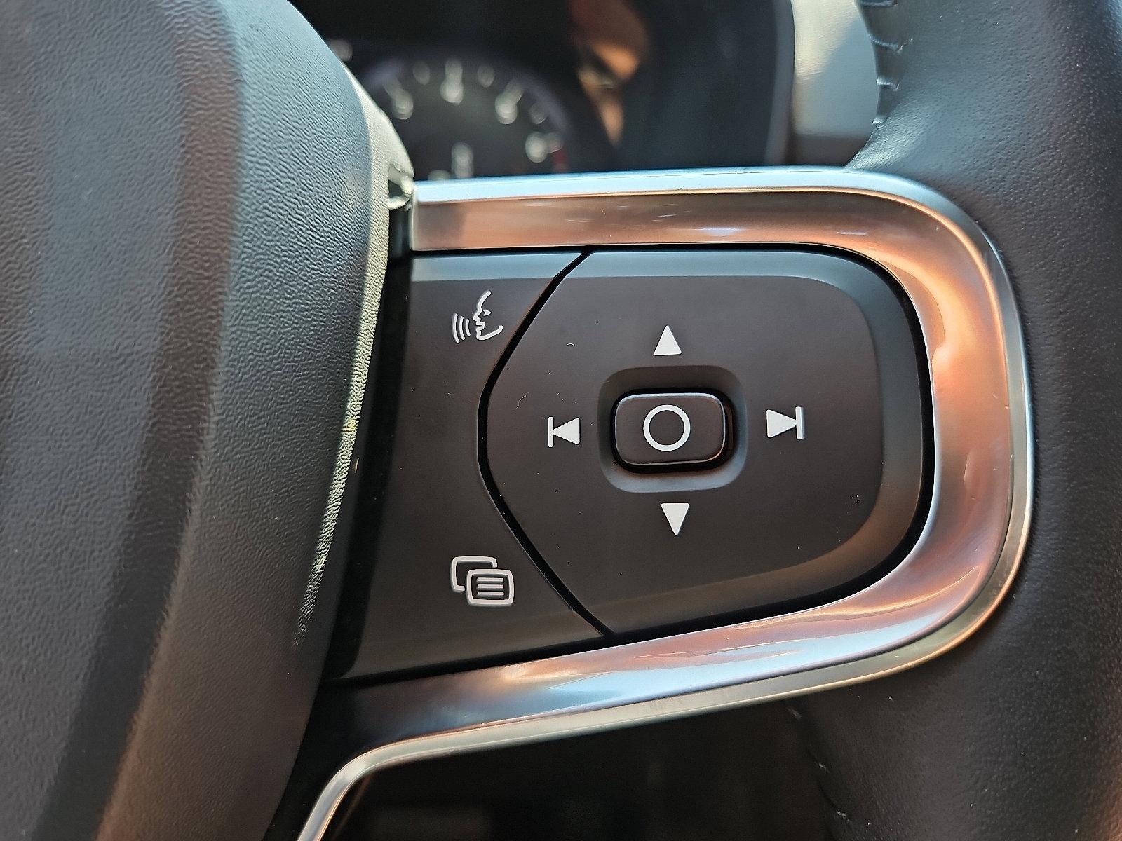 2019 Volvo XC40 Vehicle Photo in Trevose, PA 19053