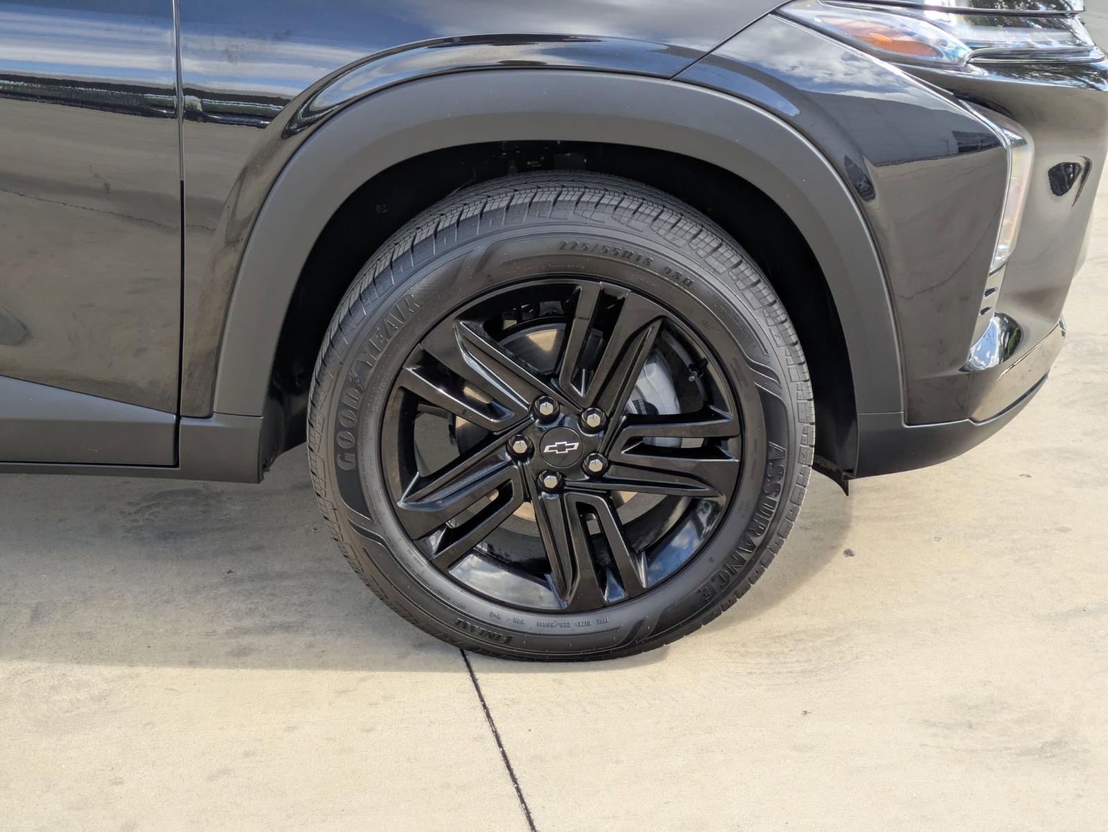 2025 Chevrolet Trax Vehicle Photo in SELMA, TX 78154-1460