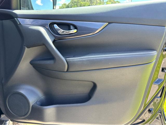 2018 Nissan Rogue Vehicle Photo in Hinesville, GA 31313