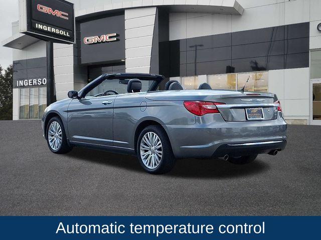 2013 Chrysler 200 Vehicle Photo in WATERTOWN, CT 06795-3318