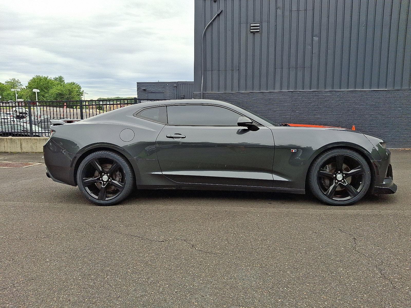 2018 Chevrolet Camaro Vehicle Photo in Jenkintown, PA 19046