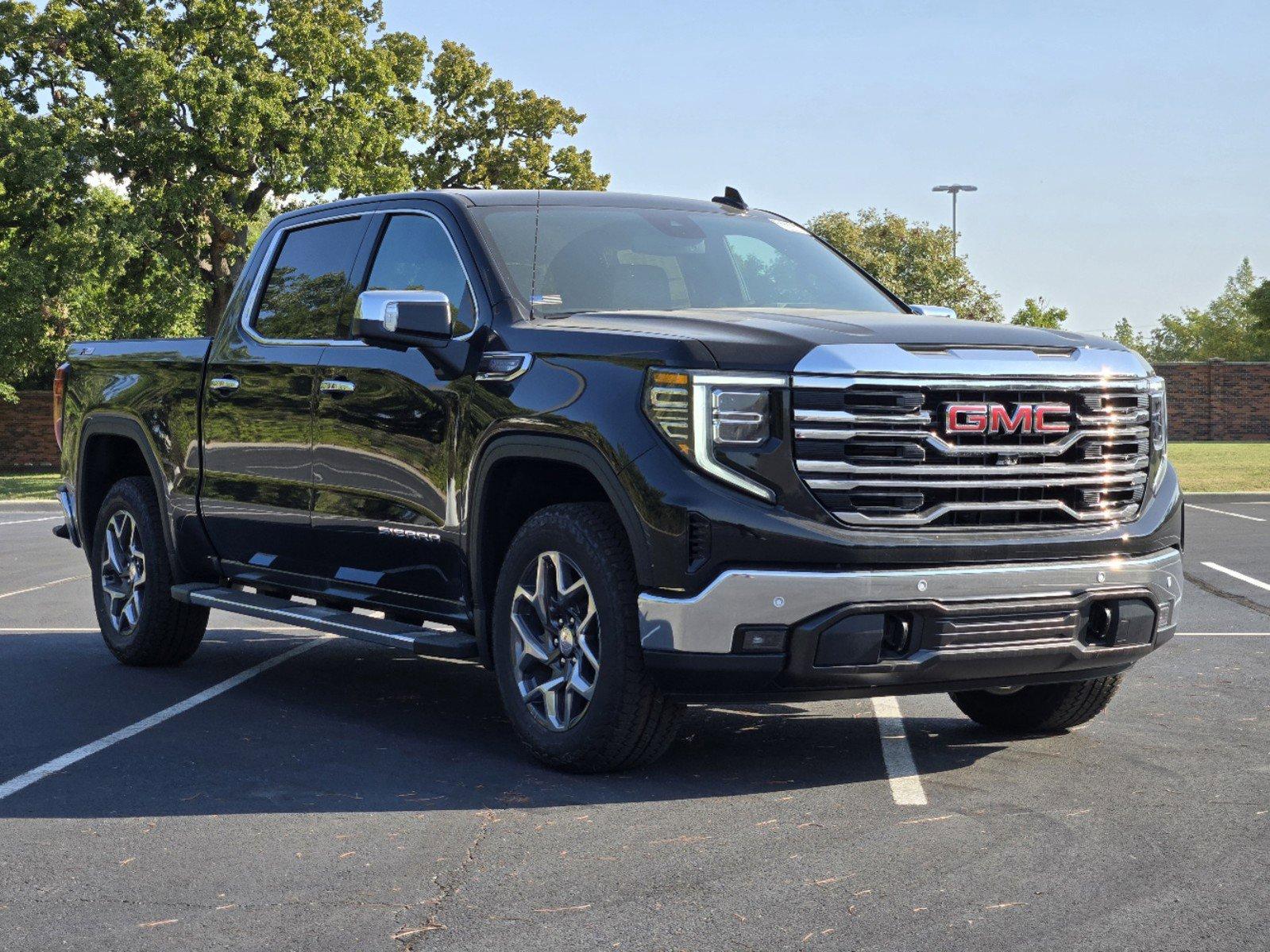 2025 GMC Sierra 1500 Vehicle Photo in DALLAS, TX 75209-3016