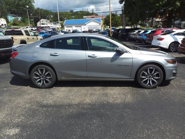 2025 Chevrolet Malibu Vehicle Photo in INDIANA, PA 15701-1897