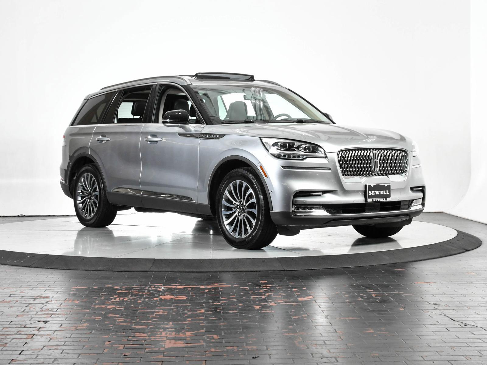 2023 Lincoln Aviator Vehicle Photo in DALLAS, TX 75235