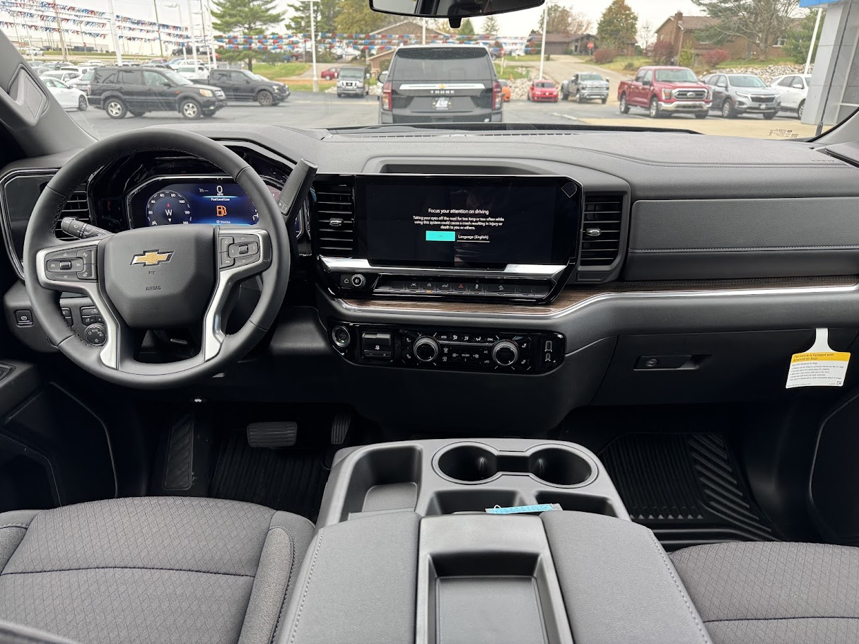 2025 Chevrolet Silverado 1500 Vehicle Photo in BOONVILLE, IN 47601-9633