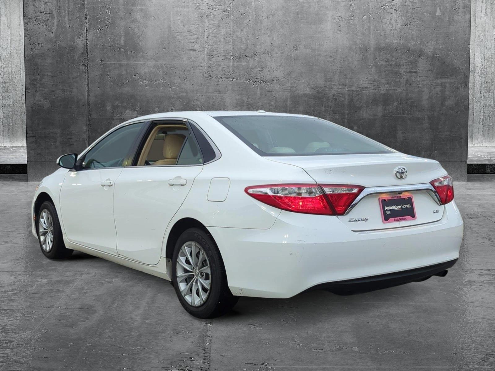 2015 Toyota Camry Vehicle Photo in Memphis, TN 38125