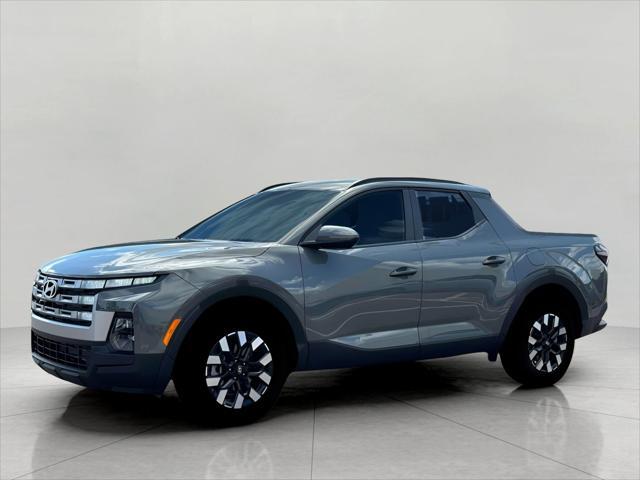 2025 Hyundai SANTA CRUZ Vehicle Photo in Green Bay, WI 54304