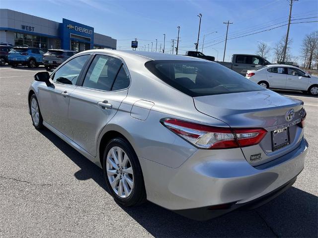 2018 Toyota Camry Vehicle Photo in ALCOA, TN 37701-3235