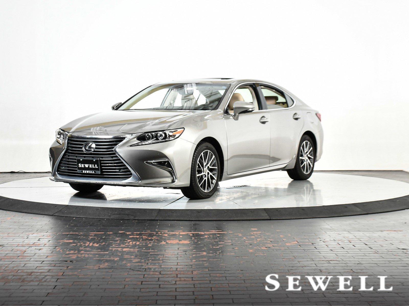 2017 Lexus ES 350 Vehicle Photo in DALLAS, TX 75235