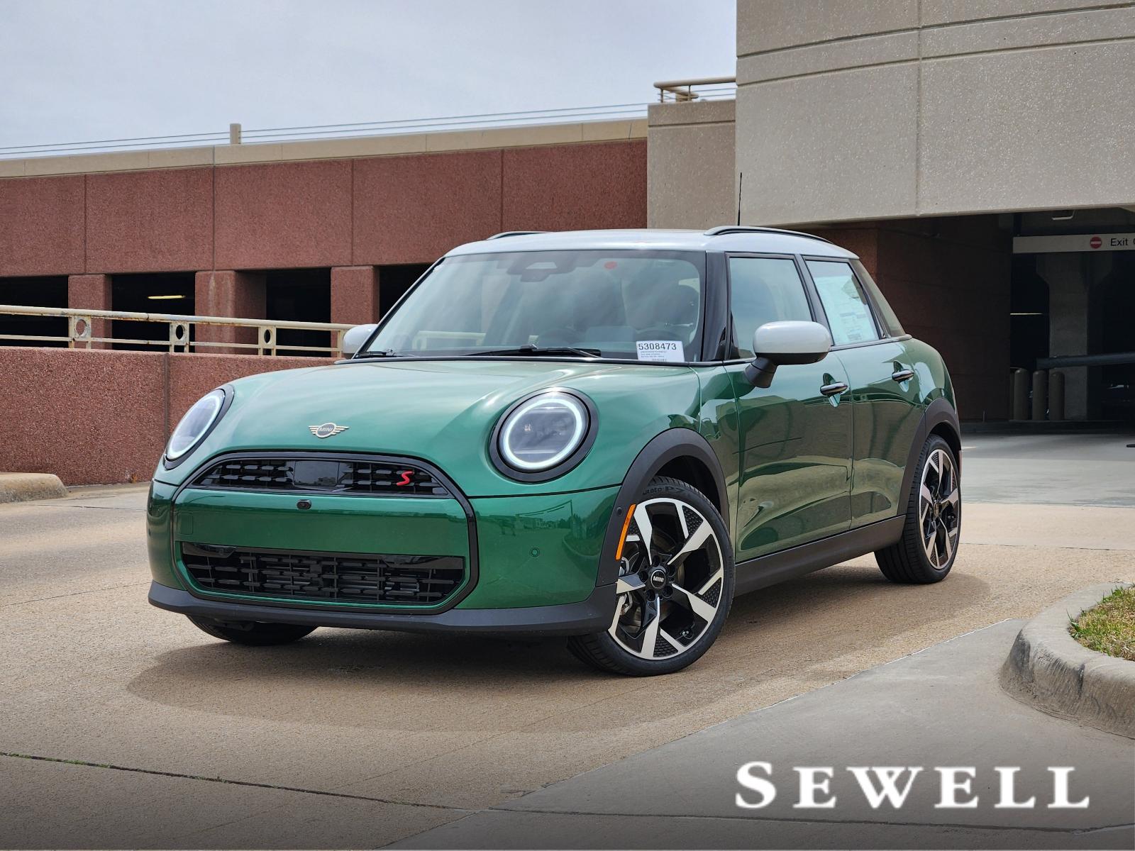 2025 MINI Cooper S Hardtop 4 Door Vehicle Photo in PLANO, TX 75024