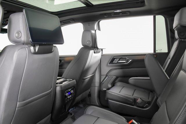 2025 GMC Yukon XL Vehicle Photo in PUYALLUP, WA 98371-4149