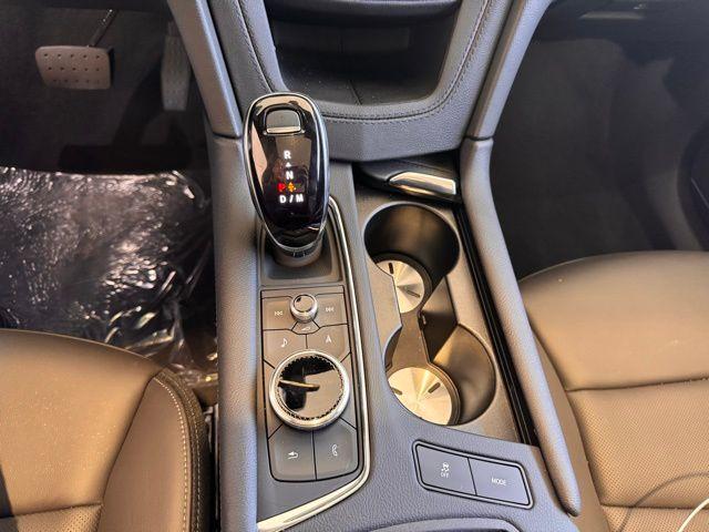 2025 Cadillac XT6 Vehicle Photo in DELRAY BEACH, FL 33483-3294