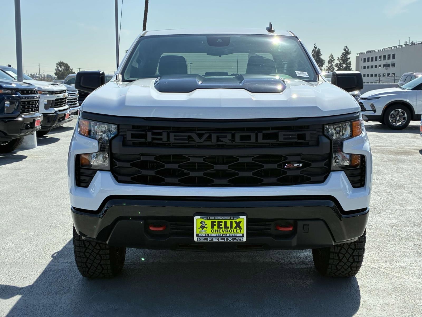 2025 Chevrolet Silverado 1500 Vehicle Photo in LOS ANGELES, CA 90007-3794