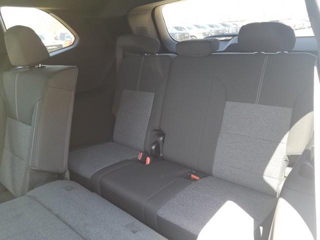 2025 GMC Acadia Vehicle Photo in ELYRIA, OH 44035-6349