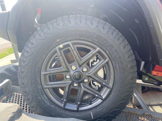 2025 Jeep Wrangler Vehicle Photo in Doylsetown, PA 18901