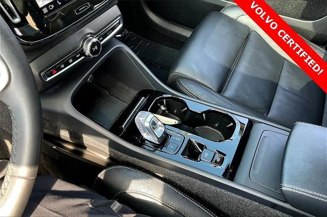 2023 Volvo XC40 Vehicle Photo in Grapevine, TX 76051