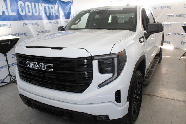 2025 GMC Sierra 1500 Vehicle Photo in SAINT CLAIRSVILLE, OH 43950-8512