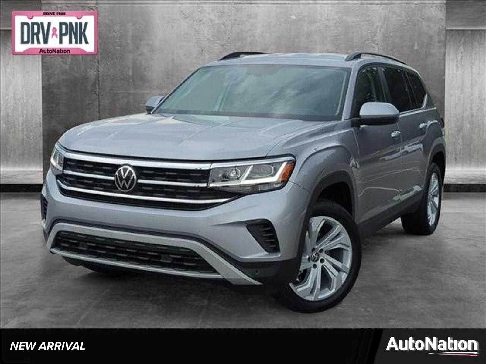 2022 Volkswagen Atlas Vehicle Photo in GREENACRES, FL 33463-3207