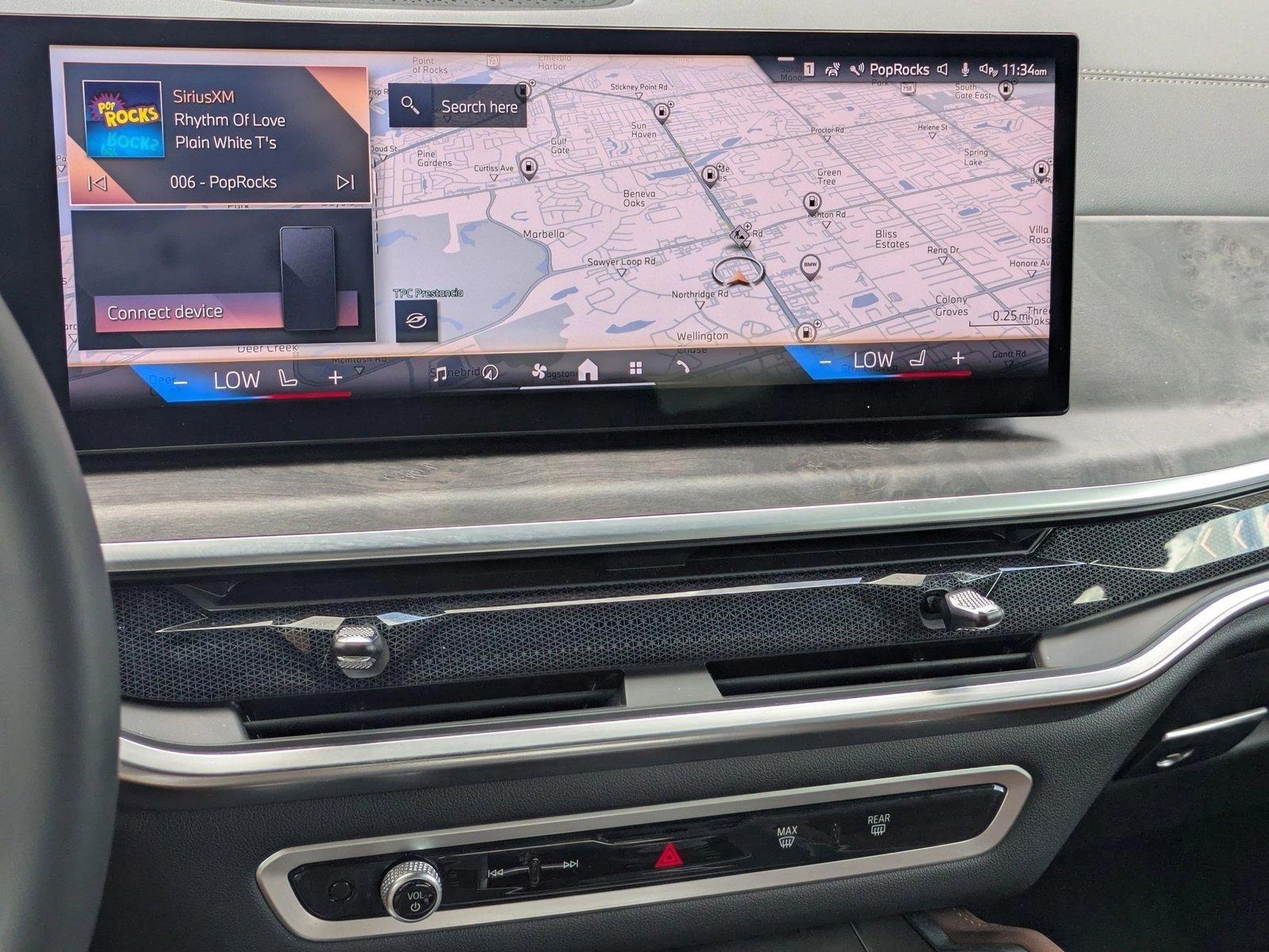 2024 BMW X6 xDrive40i Vehicle Photo in Sarasota, FL 34231