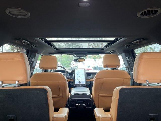 2023 Ford Expedition Max Vehicle Photo in MEDINA, OH 44256-9631