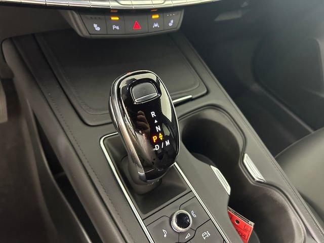 2024 Cadillac XT4 Vehicle Photo in MEDINA, OH 44256-9631