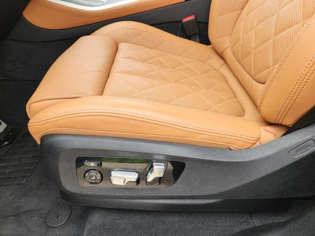 2025 BMW X5 xDrive40i Vehicle Photo in PLANO, TX 75024