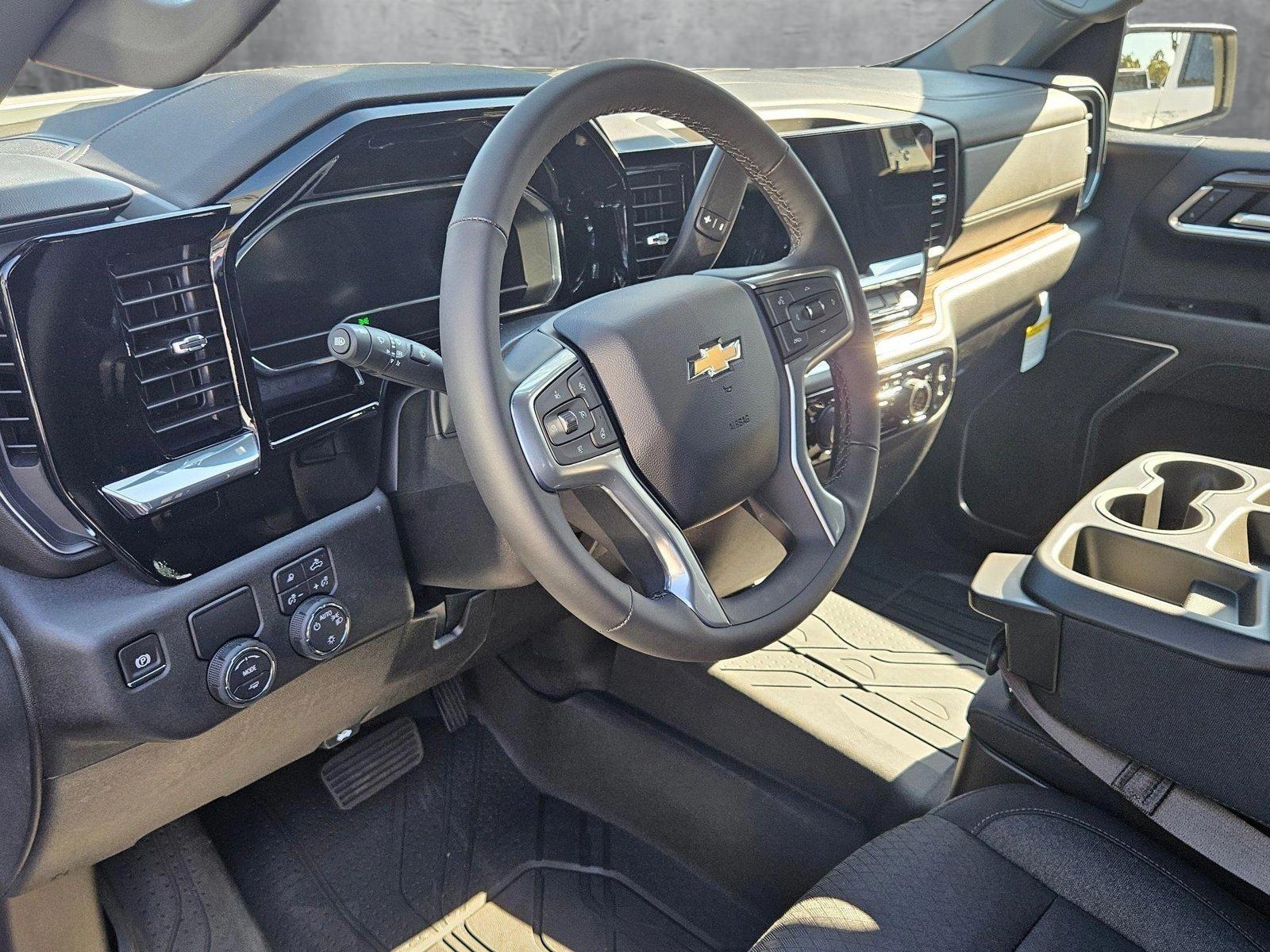 2025 Chevrolet Silverado 1500 Vehicle Photo in MIAMI, FL 33172-3015