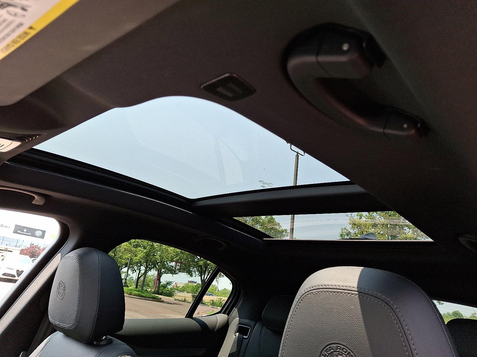 2023 Alfa Romeo Stelvio Vehicle Photo in Willow Grove, PA 19090