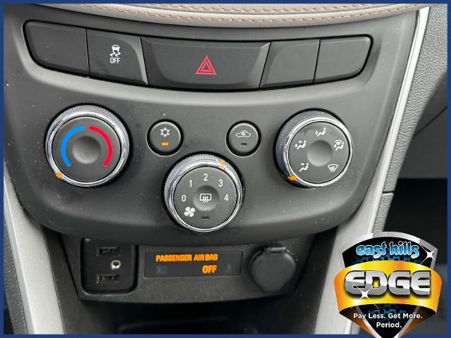 2022 Chevrolet Trax Vehicle Photo in Roslyn, NY 11576
