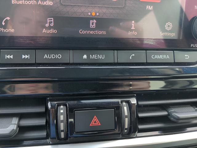 2022 Nissan Pathfinder Vehicle Photo in Green Bay, WI 54304