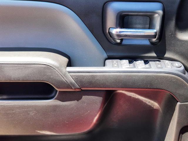 2018 Chevrolet Silverado 1500 Vehicle Photo in DENTON, TX 76210-9321