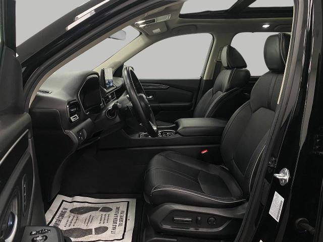 2024 Honda Pilot Vehicle Photo in Appleton, WI 54913