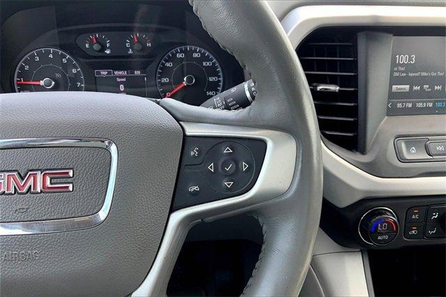 2017 GMC Acadia Vehicle Photo in KANSAS CITY, MO 64114-4502