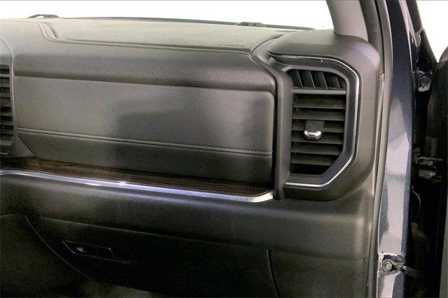 2024 Chevrolet Silverado 1500 Vehicle Photo in KANSAS CITY, MO 64114-4502